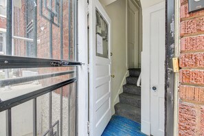 Interior - Pet-Friendly Cincinnati Apt: 5 Mi to Downtown! (Cincinnati)