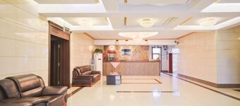 Home Inn Huayi Hotel (Xinmin Liaohe Street)