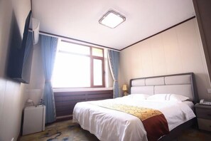 Room - Home Inn Huayi Hotel (Xinmin Liaohe Street) (Xinmin)