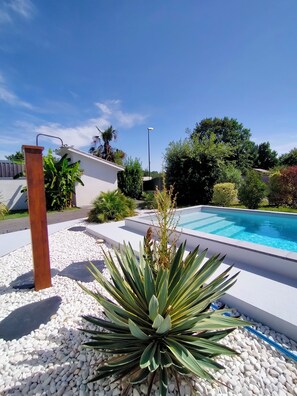 Piscine extérieure