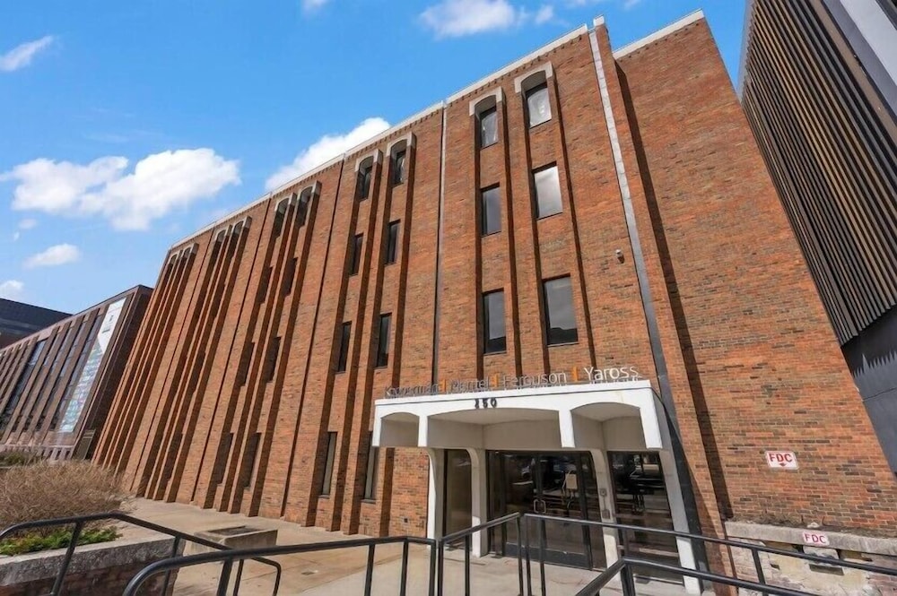 Town St Medical Lofts
