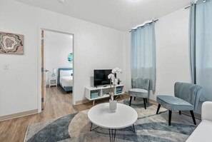 Premium Apartment, 1 Bedroom | Free WiFi, bed sheets - Town St Medical Lofts (Columbus)