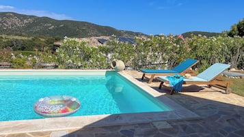 Piscina externa