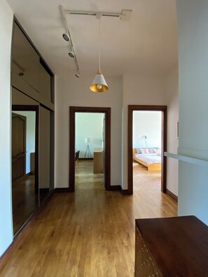 Interior - 2 Minutes to Island Park! Spacious Family-Sized Old Town Apartment (Kaunas)