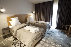 In-room safe, iron/ironing board, free WiFi - Hotel Rasta Maidan (Tbilisi)