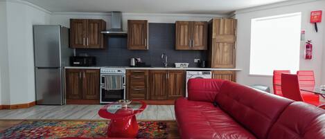 Apartment, Garden View | Private kitchen