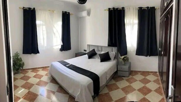 Double or Twin Room, Harbour View - Chambre Maya (Ksar El Majaz)
