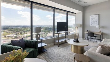 公寓, 1 间卧室, 双浴室 | 起居区 | 电视