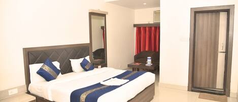 9 habitaciones, wifi y ropa de cama