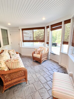 Smart-tv och eldstad