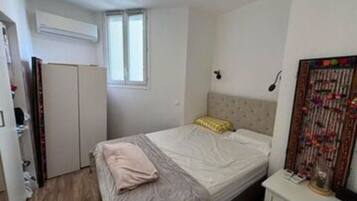 1 chambre, Wi-Fi gratuit, draps fournis