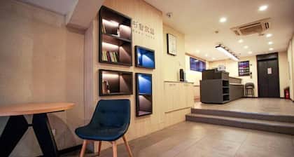 HanTing Hotel (Jilin Avenue Railway Station)