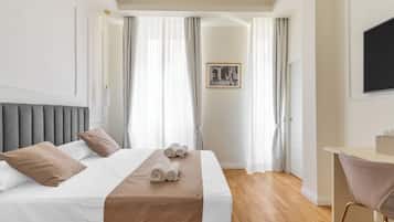Laptop workspace, soundproofing, free WiFi, bed sheets