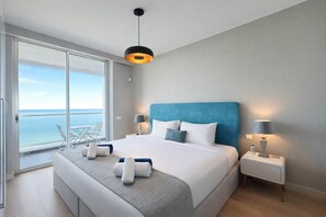 2 habitaciones, tabla de planchar con plancha, cuna de viaje y wifi 