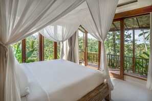 Three Bedroom Private Pool Villa | 迷你吧、獨特裝潢、書桌、免費無線上網