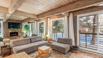 Condo (Chateau Roaring Fork Condo 31) | Living area | TV