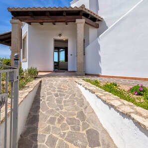 2 عدّة غرف نوم