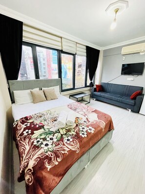 TV - Apart 71 (Istanbul)