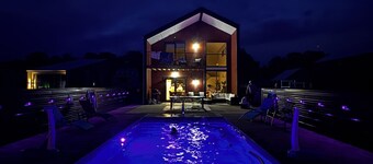 Whispering Dune Retreat - POOL OPEN TILL OCT