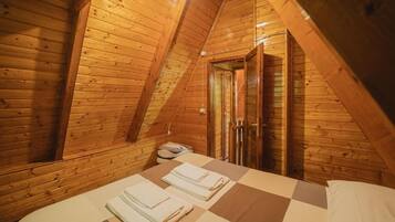 3 chambres, lit parapluie, Wi-Fi, draps fournis
