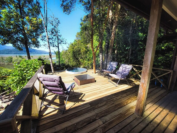 Maison Deluxe, coin cuisine, vue mer | Terrasse/Patio