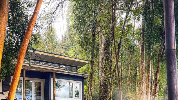 Rumah Deluks, 1 kamar tidur, dapur kecil, menghadap laut | Teras/patio