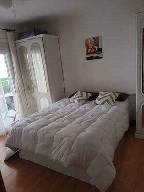 1 bedroom, iron/ironing board, WiFi, bed sheets - Appartement Front de mer à Blanes (Blanes)