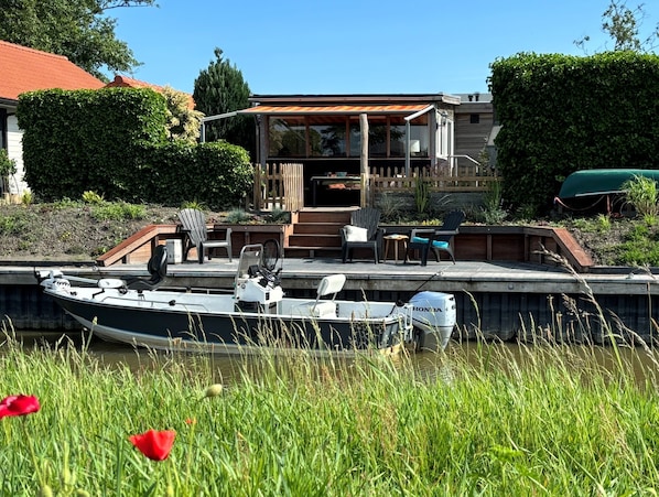 Terrace/patio - 4 Pers House Cecil With own Fishing Spot on a Dutch Chanel (Anjum)