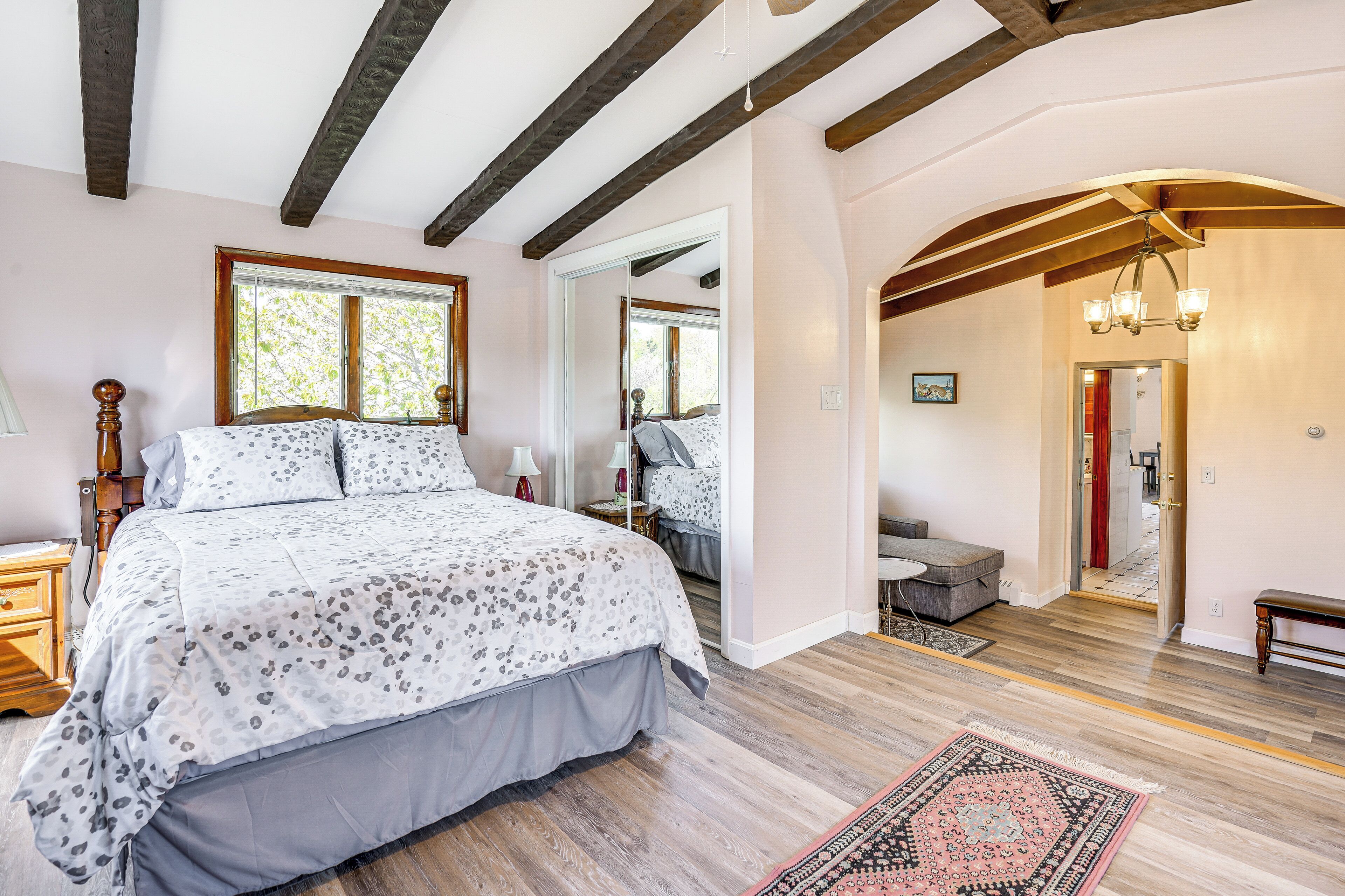 2 bedrooms, Internet, bed sheets