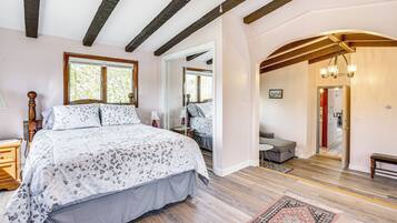 2 bedrooms, Internet, bed sheets