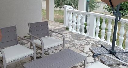 Apartment located 500 meters from the beach