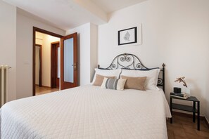 2 bedrooms, iron/ironing board, free WiFi, bed sheets - La Casa Del Pescatore (Pesaro)