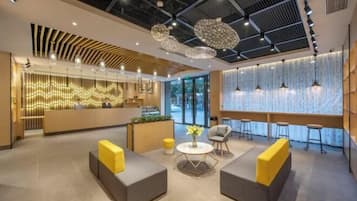 Lobby-Lounge
