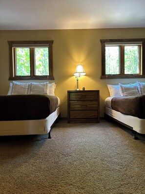 3 Schlafzimmer, Zimmersafe, kostenloses WLAN, Bettwäsche