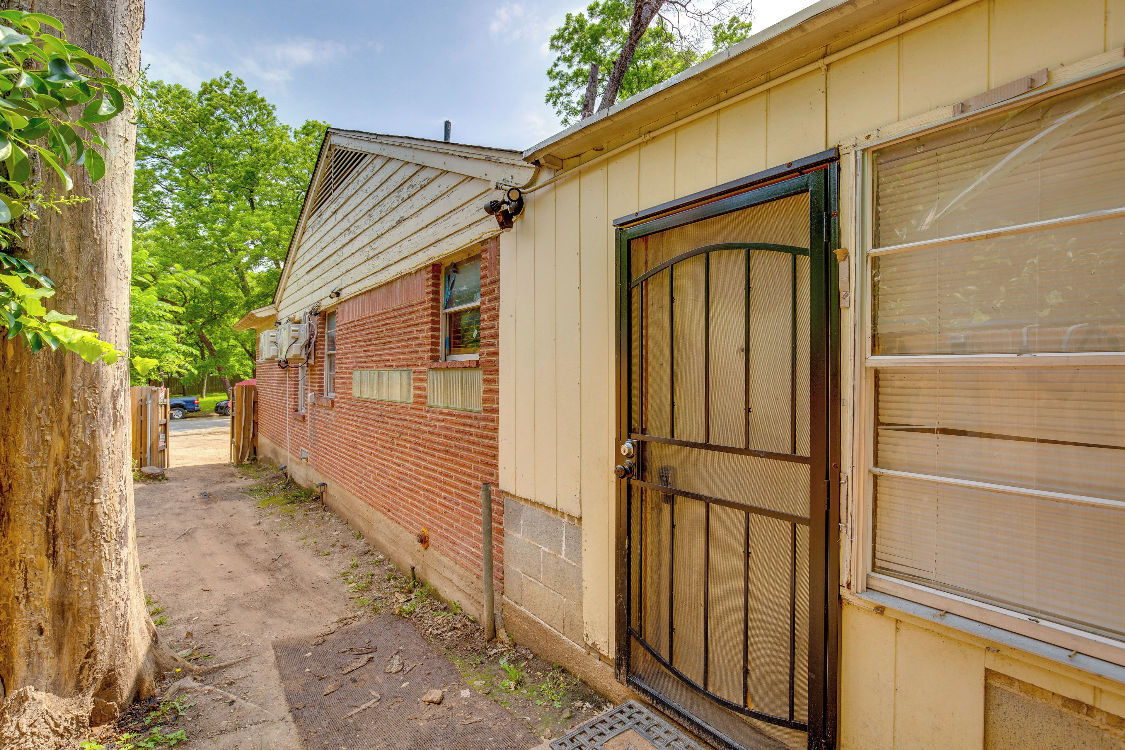 Unit Entrance