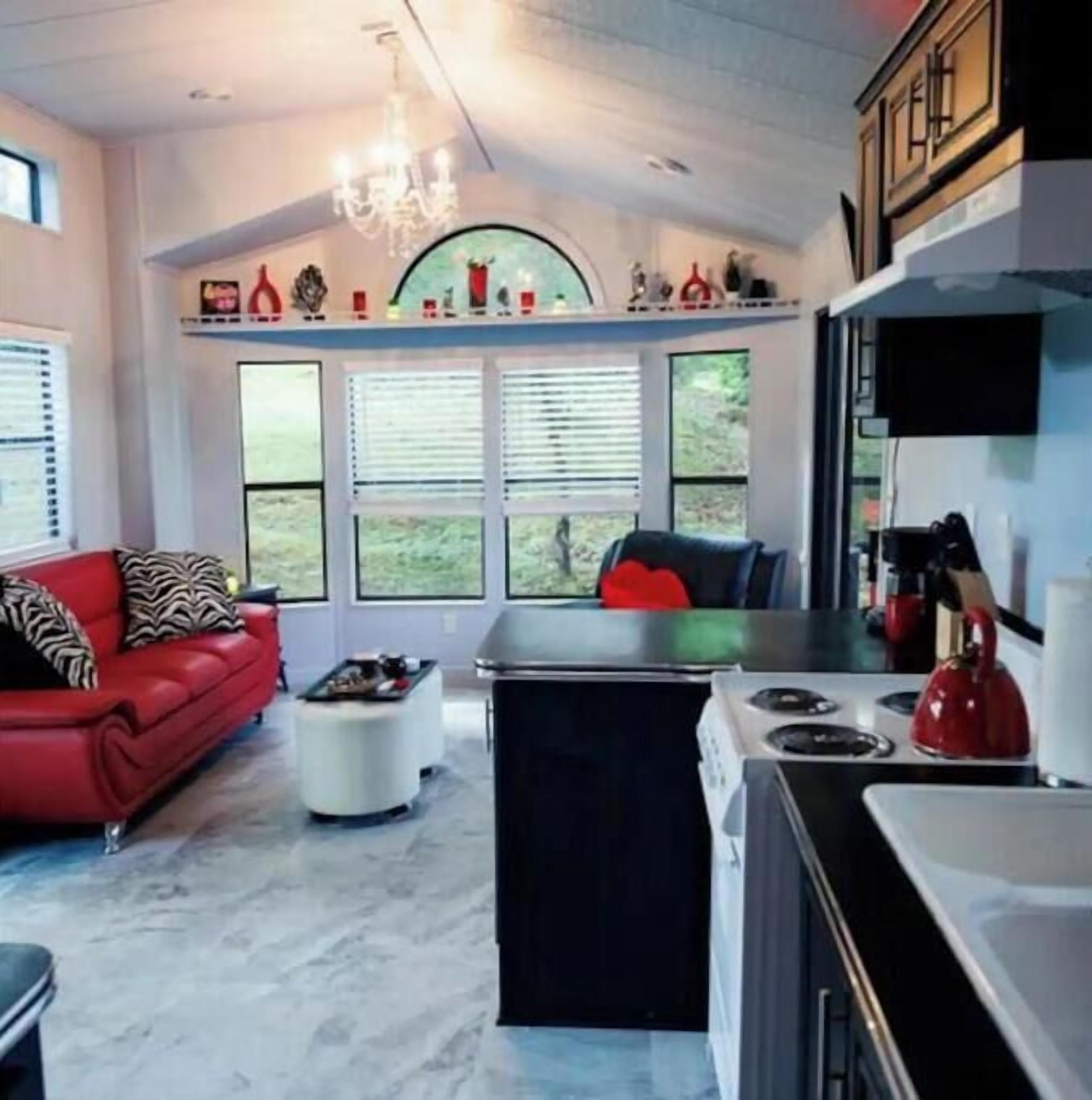 Frigorifero, forno, pentole/stoviglie/utensili