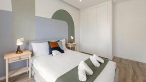 3 bedrooms, travel crib, free WiFi, bed sheets