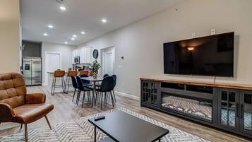 Smart TV, fireplace, video games, table tennis