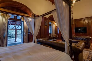 Room - Cecil by Pearl Continental (Murree)