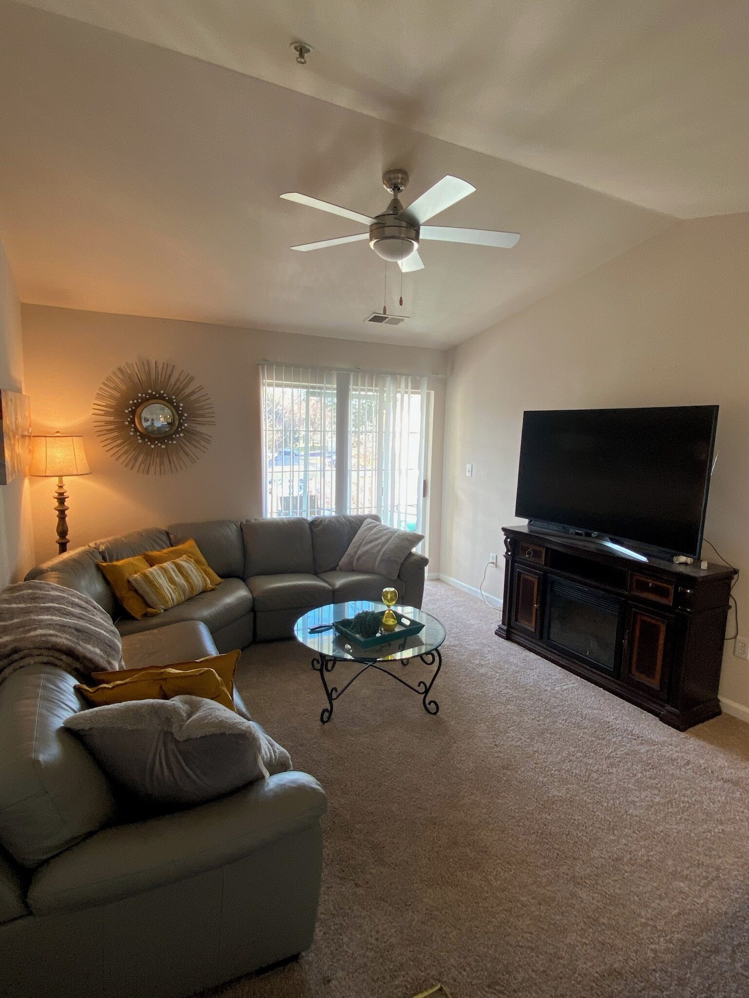 A cozy home away from home. Fully furnished apartment with all the amenities!