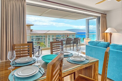 Hokulani 749 Luxury Penthouse Panoramic Ocean Views - 2BD/2BA