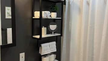 Towels, soap, shampoo, toilet paper