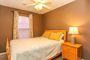 2 slaapkamers, een strijkplank/strijkijzer, wifi, beddengoed