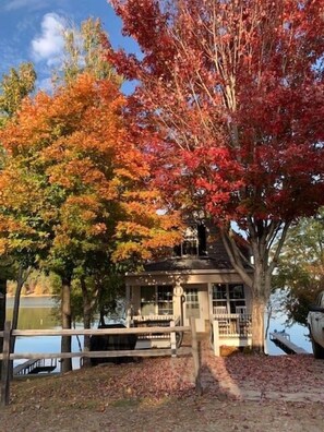 Exterior - House #05 Reel'M Inn (No Pets) Private Pier (Leesburg)