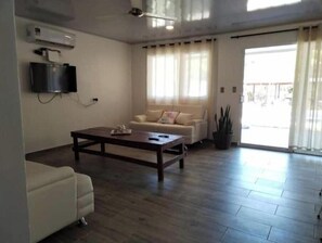 Living area - AVELLANAS PLACE 1
200 meters from Playa Lagartillo, 1km to Playa Avellana!!!! (Avellanas)