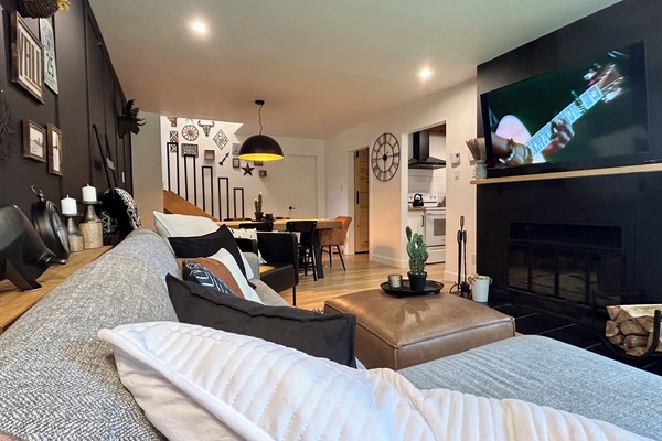 Smart TV, fireplace, video games