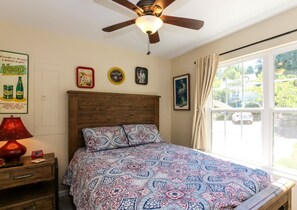 2 bedrooms, WiFi, bed sheets - House # 47 Happily Ever After (No Pets) (Leesburg)