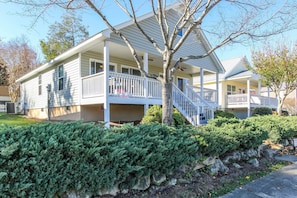 Exterior - House #53 Flip Flop Inn (no pets) (Leesburg)