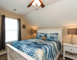 5 bedrooms, WiFi - House# 59 Anchors Away (no pets) (Leesburg)