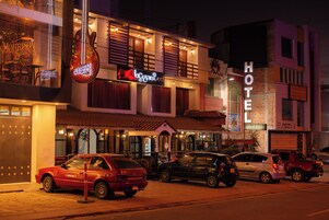 Fachada da propriedade